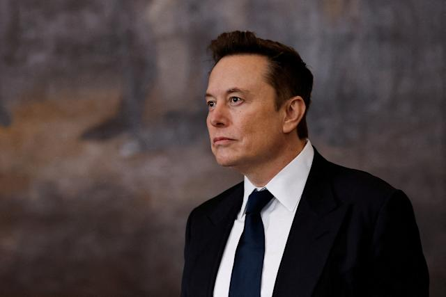 Musk gaf toe dat miljoenen Tesla’s nog niet zelfstandig rijden