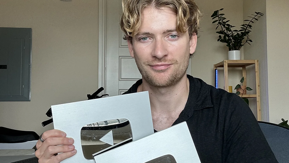Paddy Galloway is een YouTube strateeg: