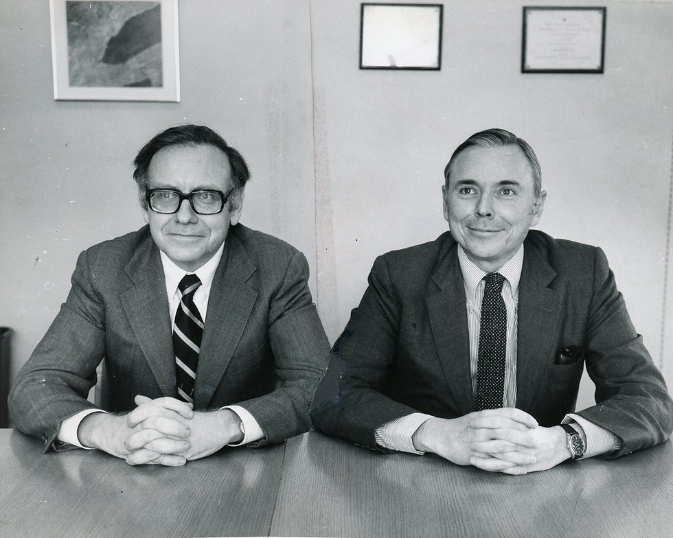 Charles T. Munger, de unieke en invloedrijke zakenpartner van Warren Buffett: