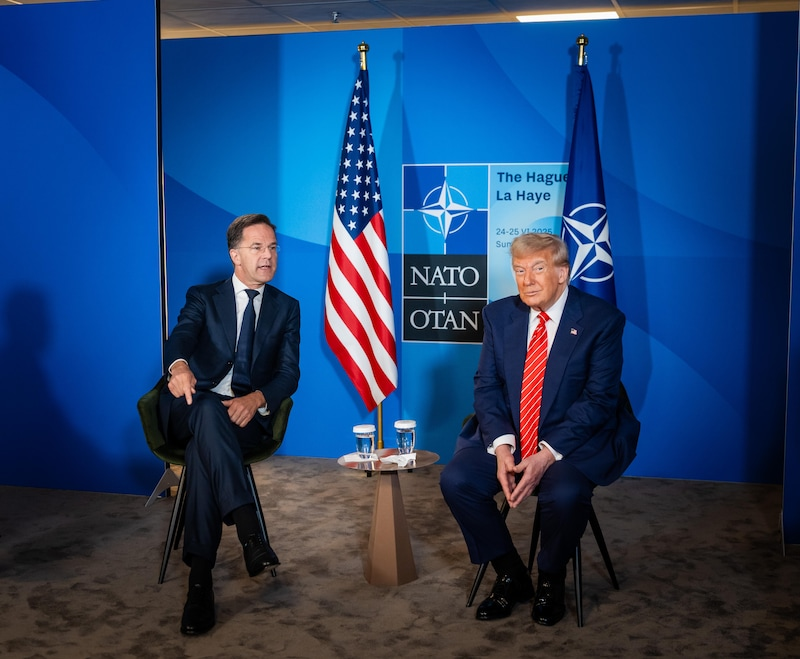 Rutte luistert, Trump dreigt en de NAVO wankelt.