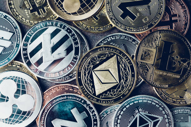Ethereum en Solana hard geraakt in brede cryptodaling.